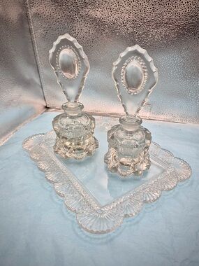 Crystal Glass Perfume Bottle Vanity Tray Set 1940s Vintage LE Smith Beaded Cameo